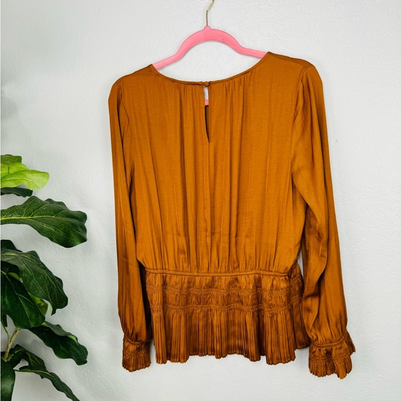 T Tahari Toffee Camel Pleated Smocked Waist Satin Long Sleeve Top - Picture 6 of 7